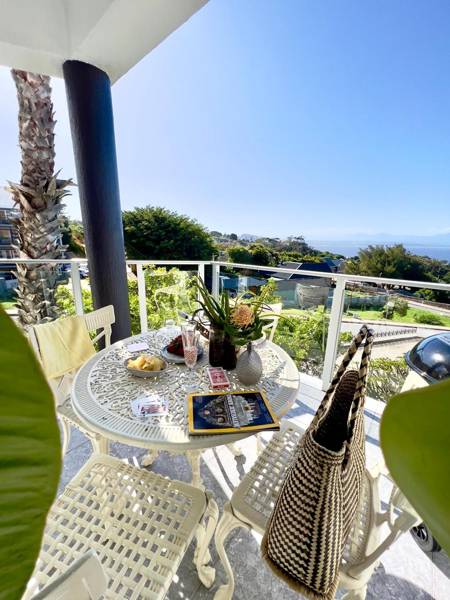 The Queen Mossel Bay Exterior foto